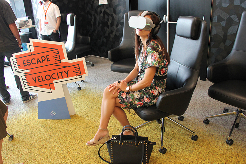 Photo - Activity of 360 virtual reality during the 7th EMN Educational Seminar on Migration, August 2019